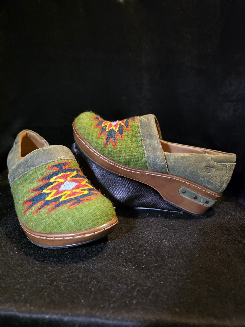 Born Green Embroidered Slip-On Clog with Accent Stitching Womens 7
